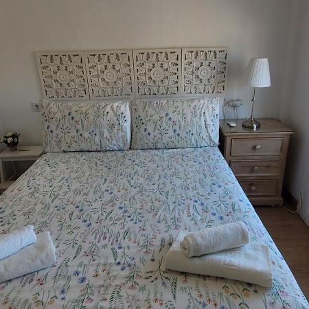 Apartamentos Iglesia De Santiago Херес де ла Фронтера Екстериор снимка